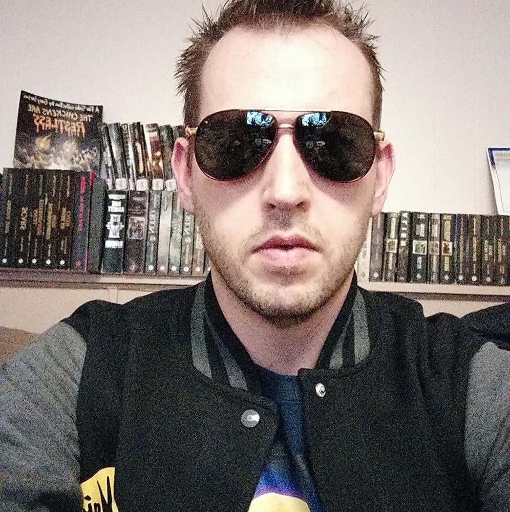 Meet your Posher, Mark